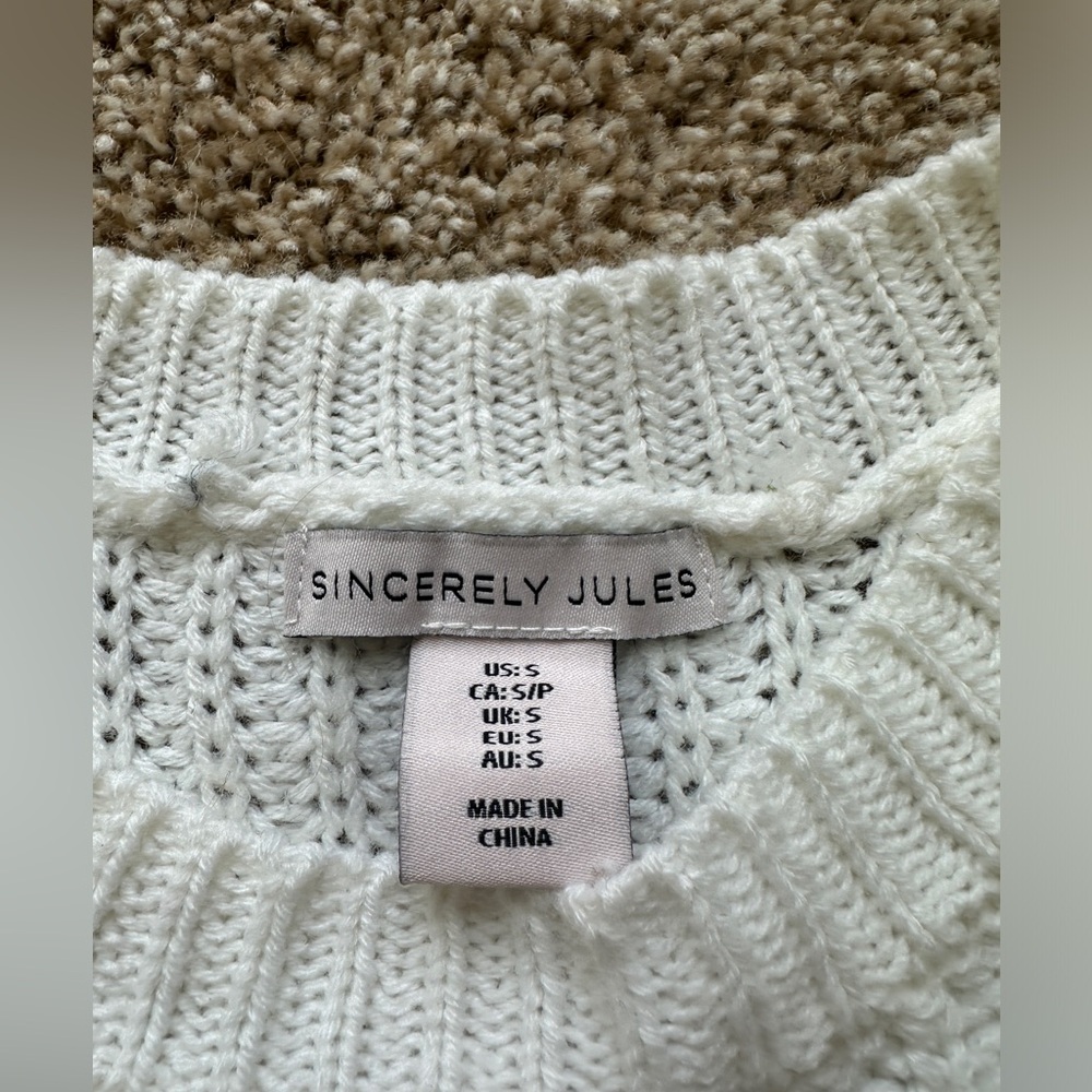 Small sweater💛 - Picture 5 of 5